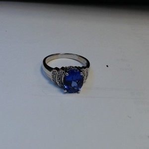  LADIES TANAZNITE & DIAMOND RING