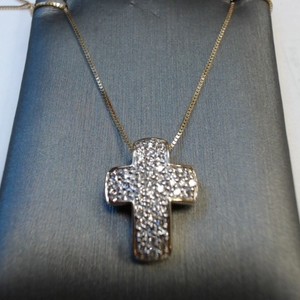  14k yellow gold natural diamond cross necklace